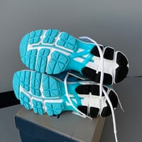 Image 5 of size: us6W uk4 eu37 cm23