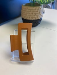 Image 2 of Solid Color SQUARE HAIR CLAW