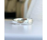 Image 4 of Drift Line Texture Ring