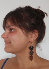 Image 2 of Boucles d'oreilles "Mathilda" en cuir exotique 