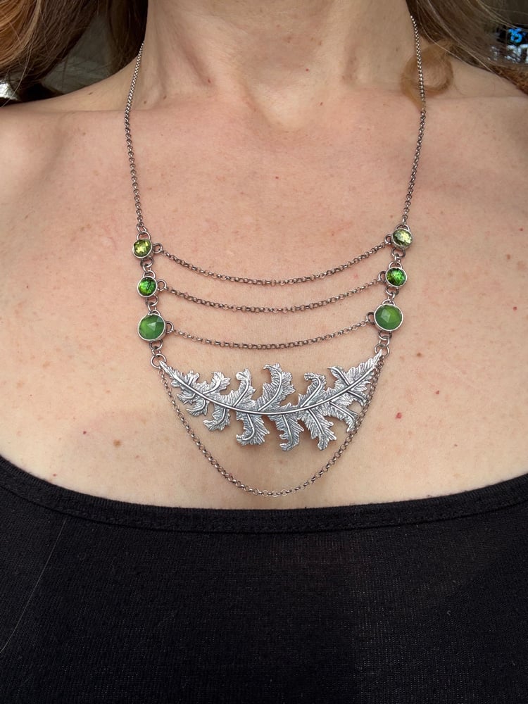 Image of Acanthus Leaf Draped Chain Statement Necklace