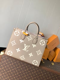 Image 12 of LV Onthego 