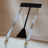 Image 4 of 3 tier simple Dentalium earrings (white)
