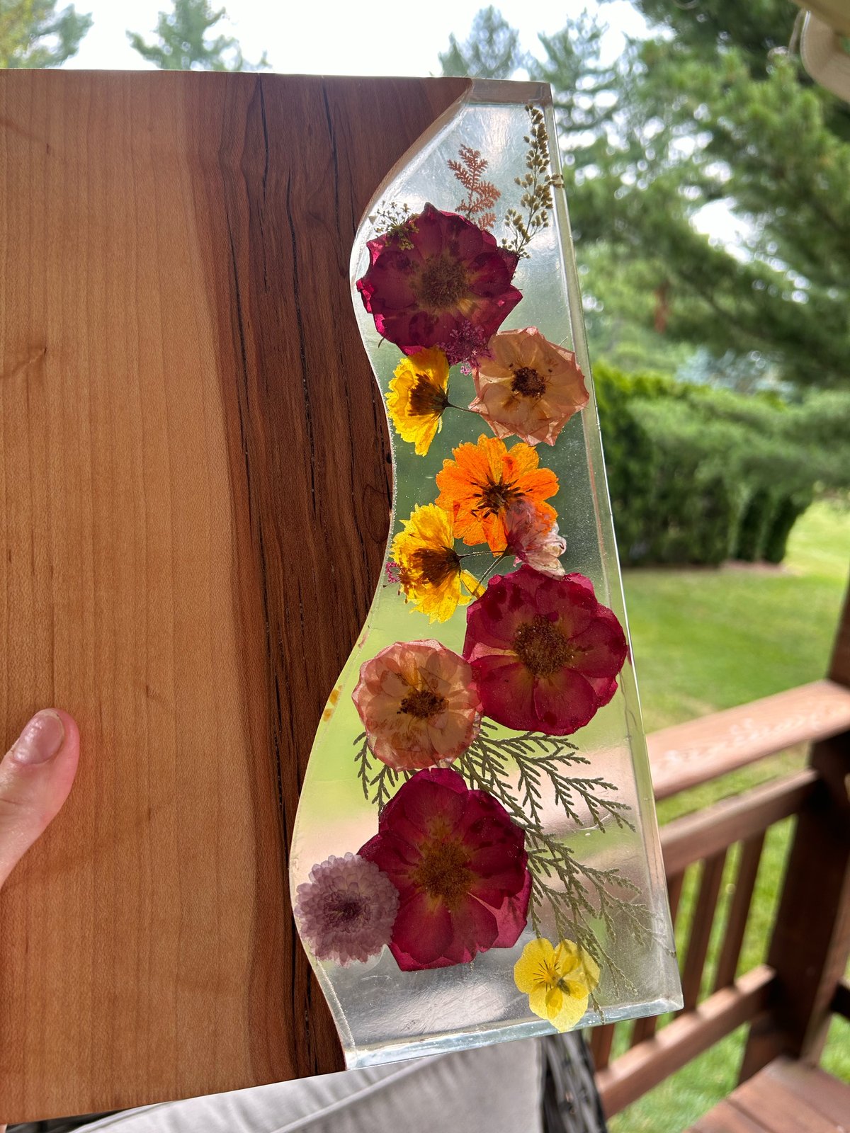 Custom Flower Resin Cutting Board | KySawDustCreations