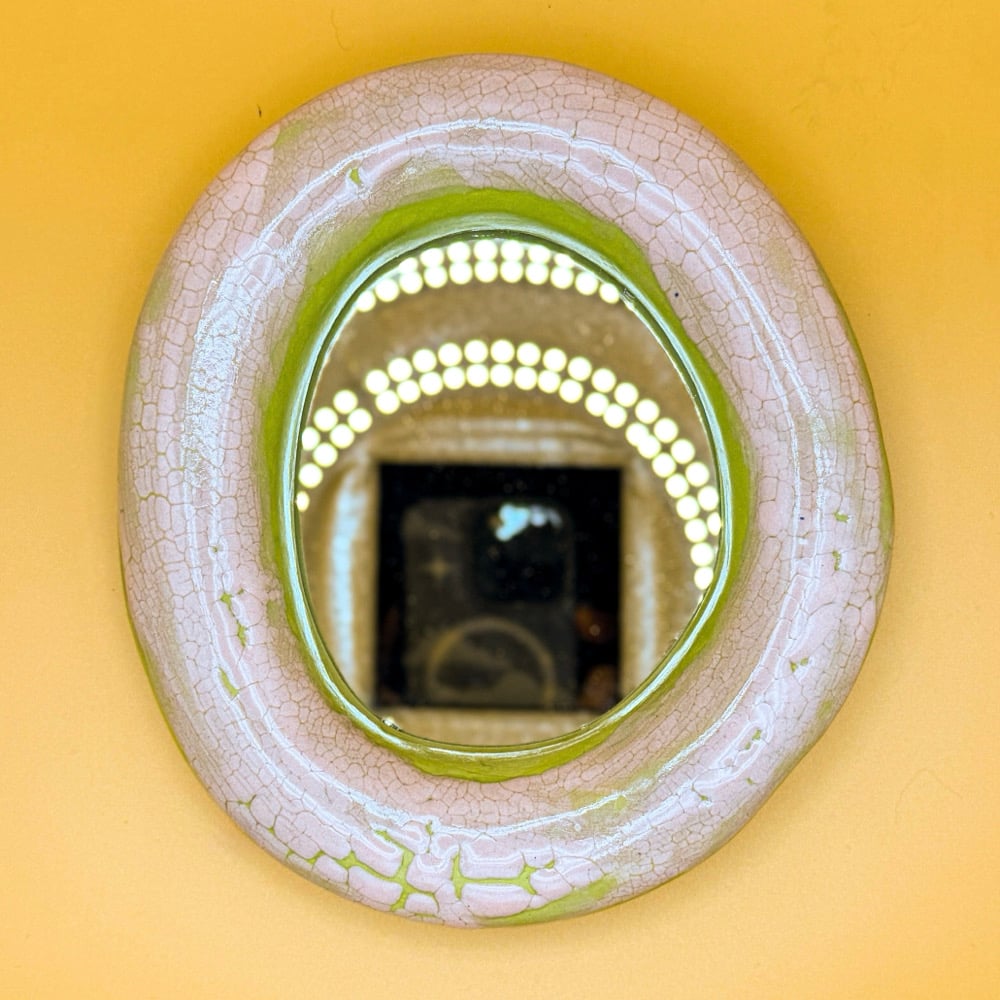 image of weirdo mirror 