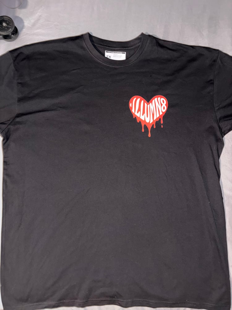 Image of Unisex bleeding love Tshirt 