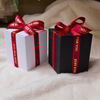 Image 5 of Gift Box