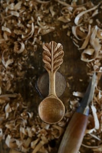 Image 5 of . Oak Leaf Handle Scoop 