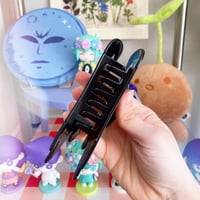 Image 3 of Omori "Something" Hair Claw Clip