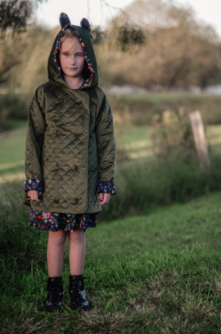 Lily Coat Image 5