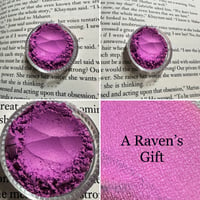 A Raven's Gift - Pink Violet Shimmer Eyeshadow
