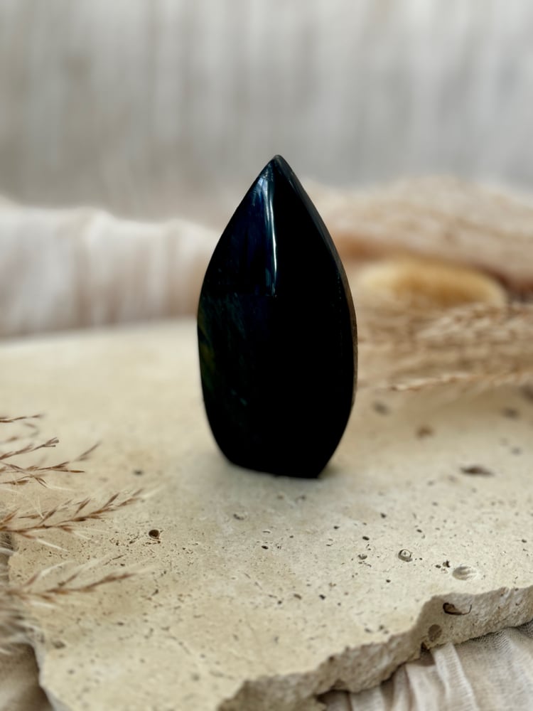 Image of Blue Tigers Eye Teardrop 