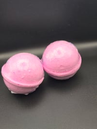 Image 4 of Bath bombs