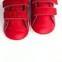 Image 8 of Adidas x Marvel Infant Advantage Spider-Man Hook-and-Loop Sneakers