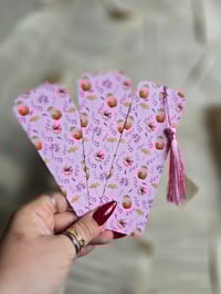 Image 3 of Bookmarks | Seasons 