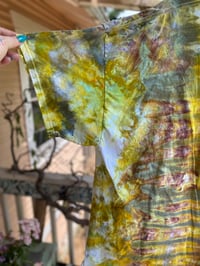 Image 5 of 3XL MILF Man I Love Frogs Tie Dye Shirt M9