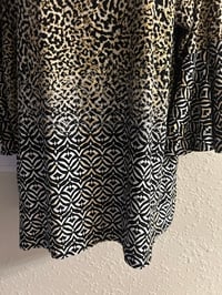 Image 5 of New 3X investments flare sleeve top #742*12