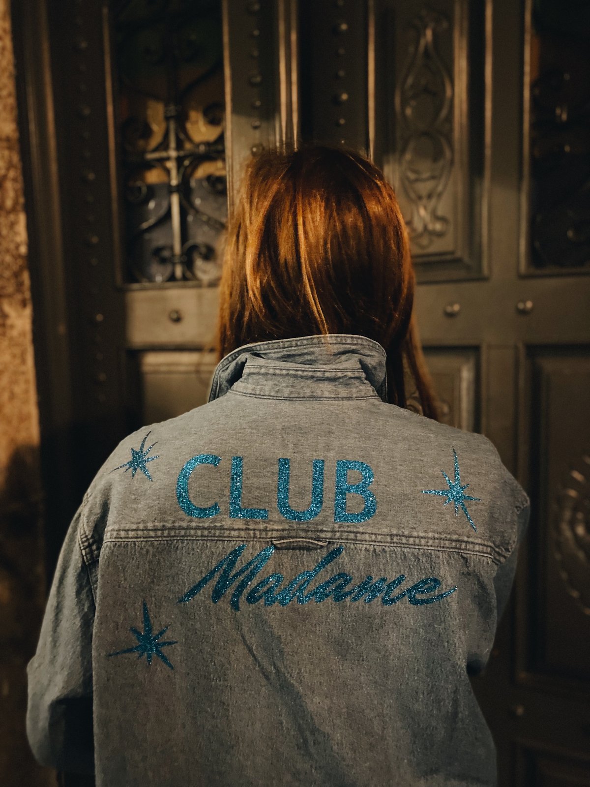 Image of Chemise en jean bleue Club Madame PaillettÃ©e  bleue