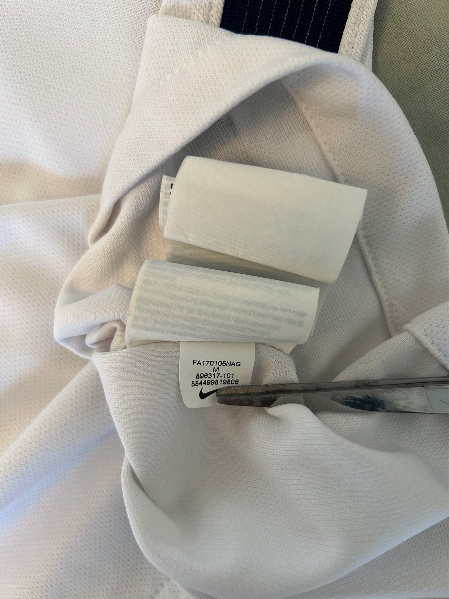 Image of Tottenham Hotspur “DELE 20” 2017/18 Home Shirt + PL patches 