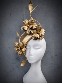Image 3 of 'Rosalie' in Gold