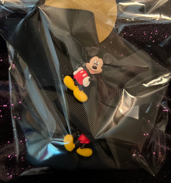 Image of 4.5" Character Ribbon Hair Bows