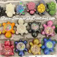 Small solid and Shaker turtles