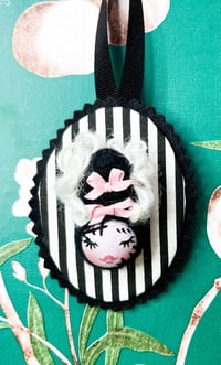 Image 1 of ORNAMENT BRIDE PINK BOWS