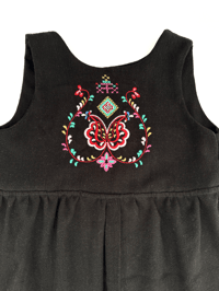 Image 14 of Festkjole med bunadsbroderi