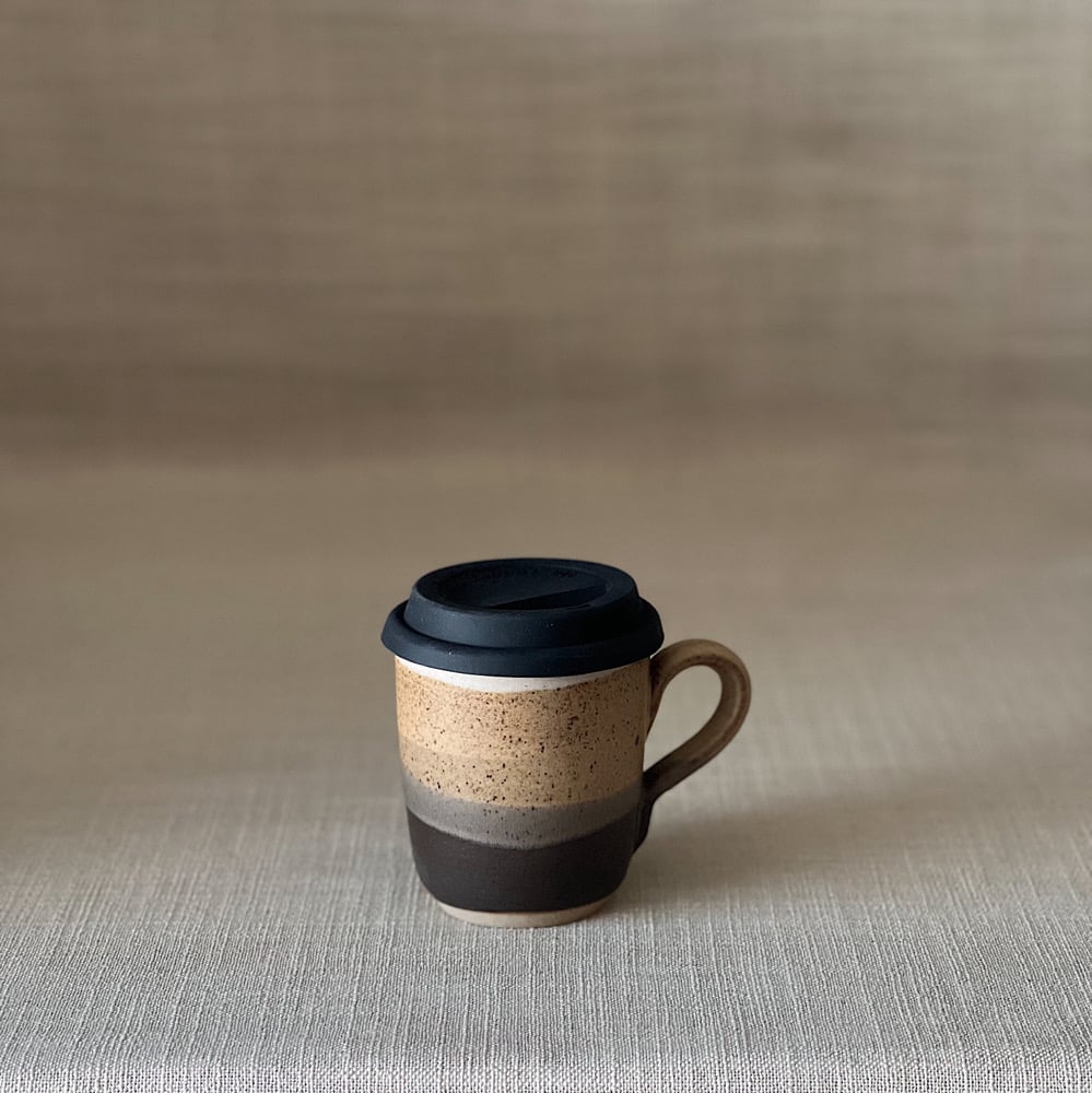 Image of MOUNTAIN TRAVEL MUG 