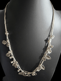 Image 3 of PH113 Karen Vine and Flower Necklace