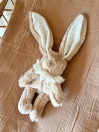 Image 1 of DOUDOU LAPINE EN DENTELLE