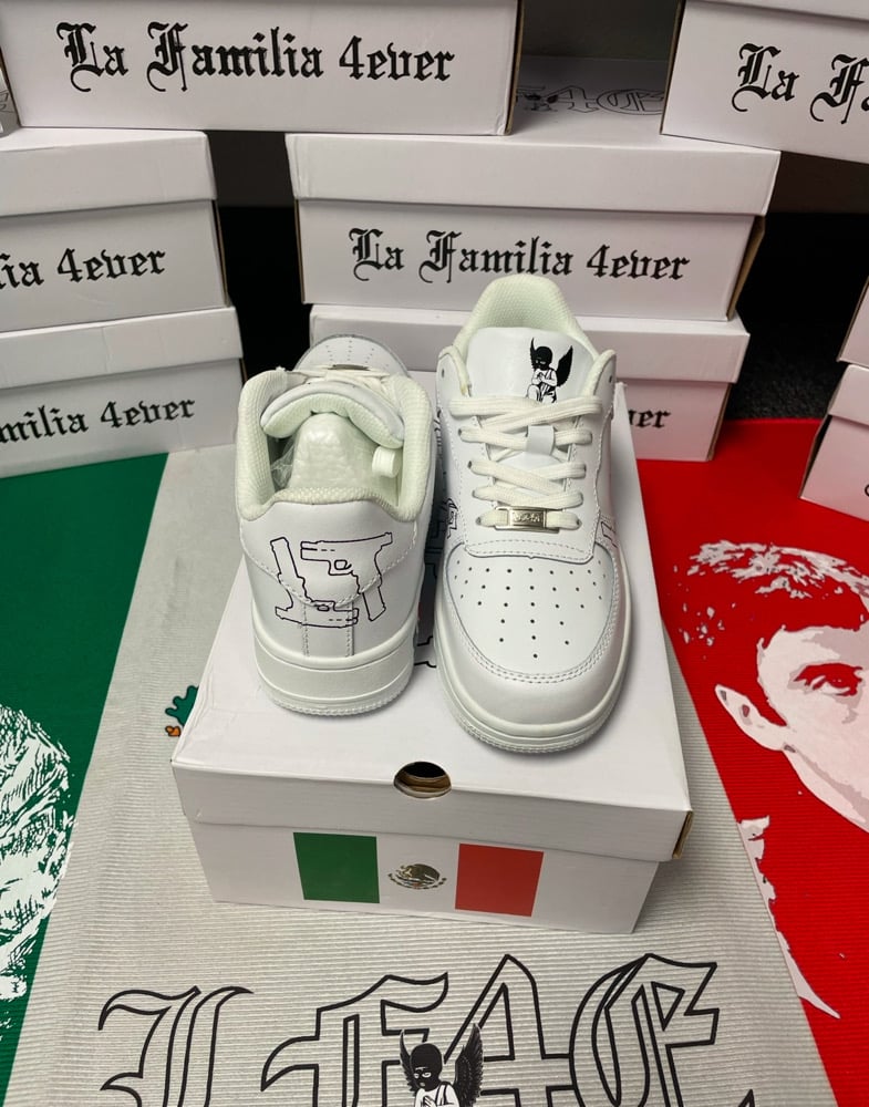 LF4E SHOES