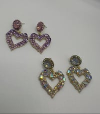 Mini heart earring