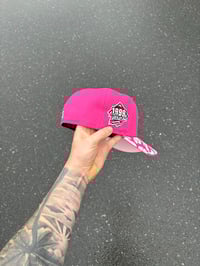 Image 6 of PINK BRIM PINK BLOOM NEW YORK YANKEES CUSTOM FITTED CAP