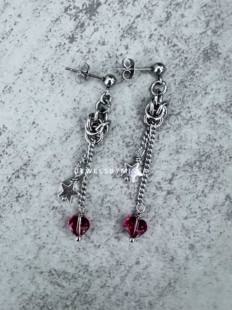 Image of Crimson Heart drop