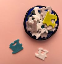 Image 3 of Fused glass bread clips (loose or as magnet)