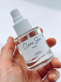 Image 4 of PERFUME CLEAN SKIN 