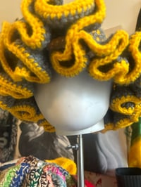 Image 3 of Steelers Gray and Yellow Ruffle
