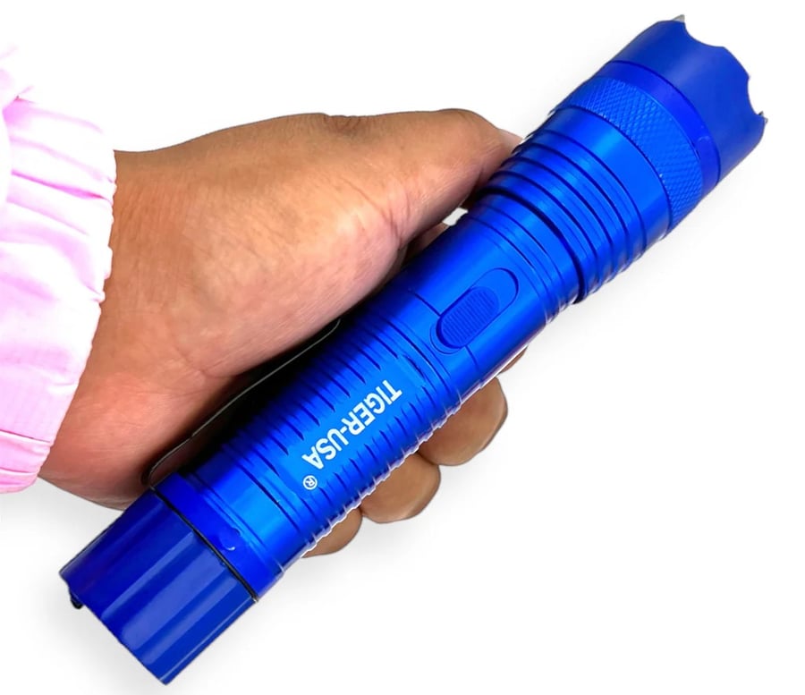 Image of V Stun Gun Flashlight (BLUE)