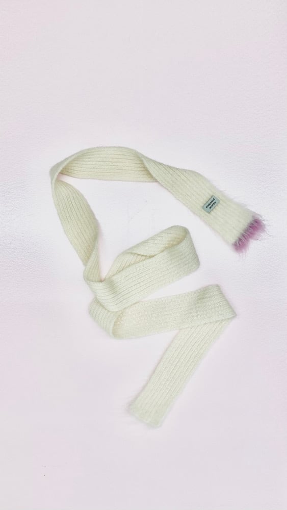 Image of Winny Scarf - Offwhite + Pink