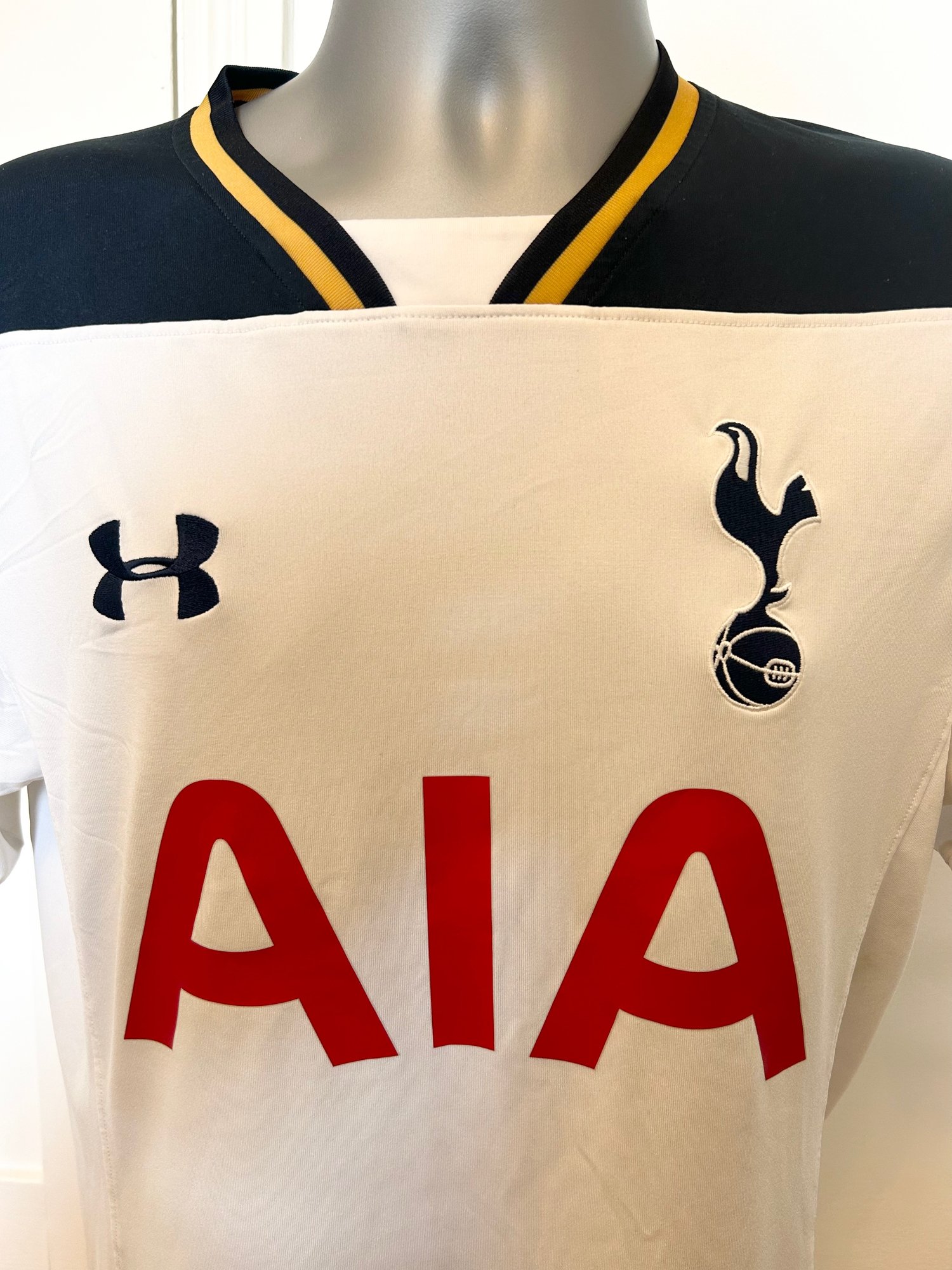 Image of Tottenham Hotspur “DEMBÉLÉ 19” 2016/17 Home Shirt + UCL patches (M)