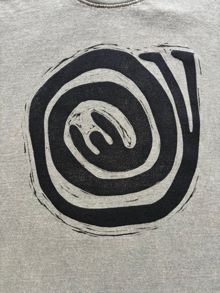 spiral tee