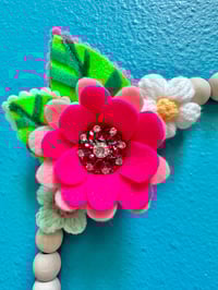 Image 2 of Feathered Friends Wooden Wall Hoop