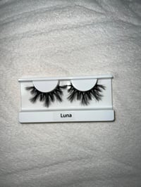 Image 2 of Luna