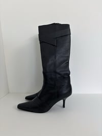 Image 1 of 90s leather heeled boots // 38