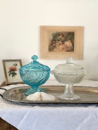 Image 1 of Bonbonnières sur pied - au choix