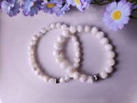 Image 5 of Mother of Pearl Stretch Bracelet 