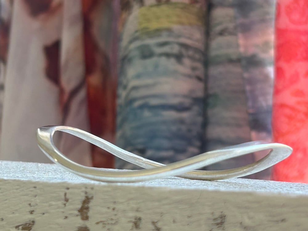 Image of Sterling Oval Bangle 