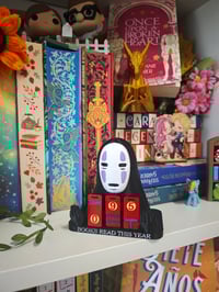 Image 1 of Contador de libros anual Studio Ghibli 