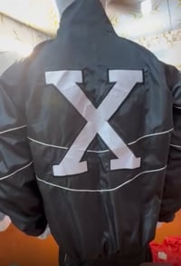 Image 6 of The Plugg Wind breaker sets 